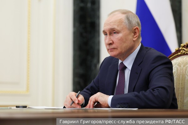 Путин разрешил делать исключения из экономических мер против Украины