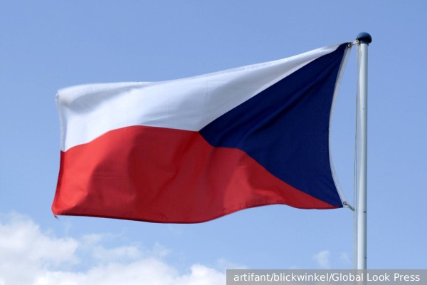 СТК: Учительнице в Чехии грозит тюремный срок за высказывания против осуждения спецоперации