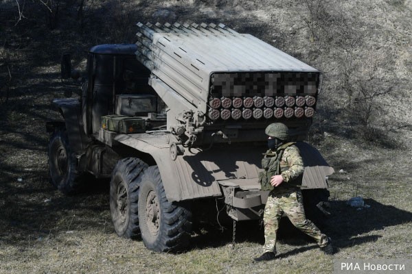 Ракетные войска поразили украинский штаб обороны Артемовска