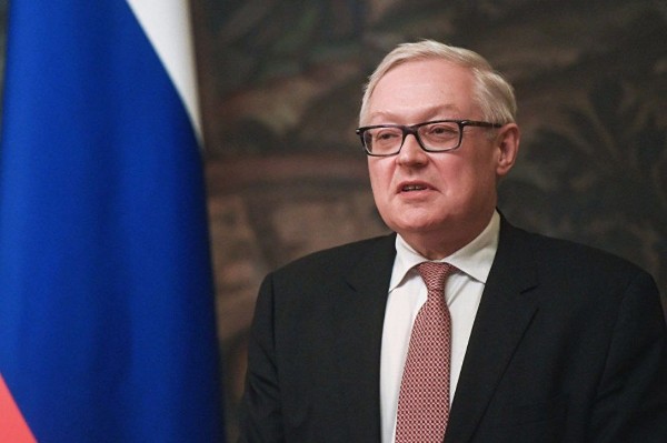 Рябков заявил об угрозе вооруженного конфликта России и США