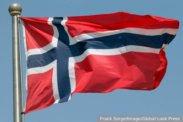Норвегия отказала российским дипломатам в посещении мемориала на острове Надежды