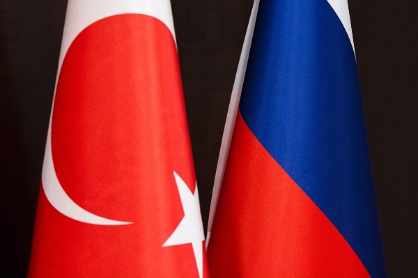 Представитель турецкой оппозиции Салыджы заверил в отсутствии у его соратников намерения отворачиваться от России