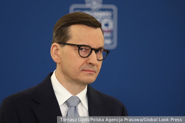 Премьер Польши связал замеченный в стране аэростат с похожим инцидентом в США 