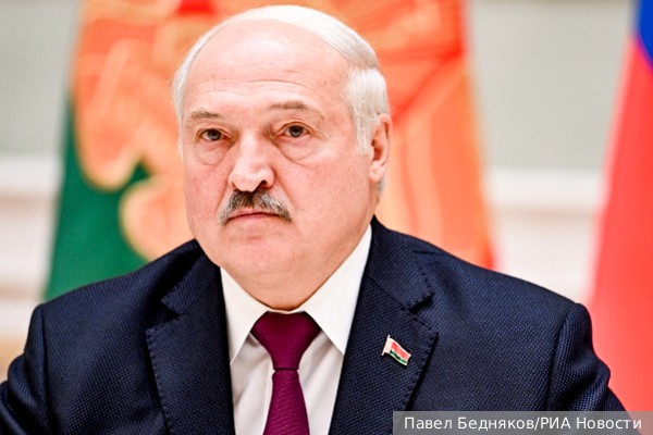 Лукашенко заявил о повышенной боевой готовности ПВО Белоруссии 