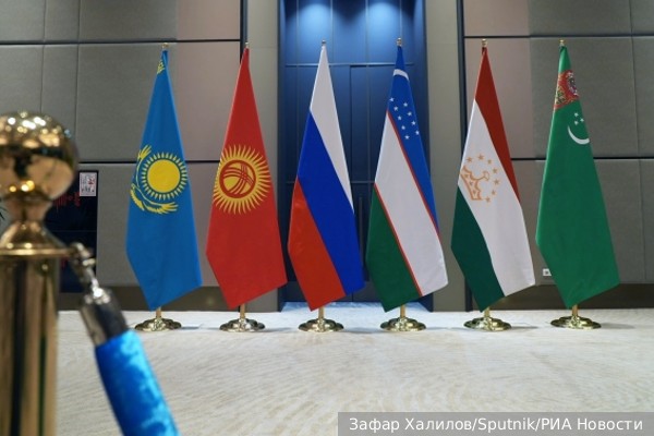 Как США и ЕС подталкивают страны Центральной Азии к санкциям против России