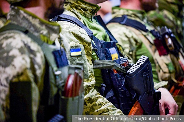 В офисе Зеленского заявили о нехватке оружия для начала контрнаступления