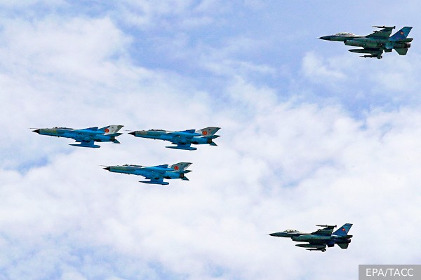 Минобороны США не стало возражать против передачи Украине F-16 другими странами