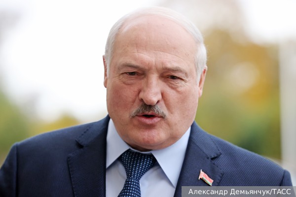 Лукашенко назвал «контрнаступ» ВСУ безумством и дезинформацией