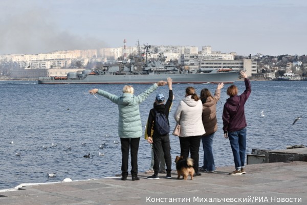 Битва за Черноморский флот в девяностые позволила вернуть Крым  