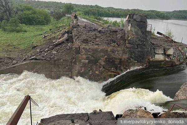 В ДНР объяснили подрыв дамбы Карловского водохранилища