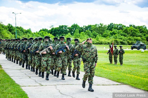 Сербская армия перешла в режим максимальной готовности