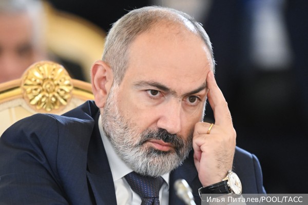 Политолог: Отказ от Карабаха завершит политическую карьеру Пашиняна 