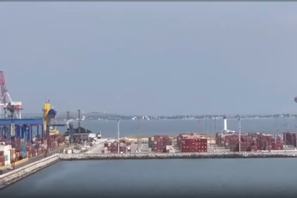 Советник главы военной администрации Одесской области Украины Братчук сообщил о повреждении портовой инфраструктуры
