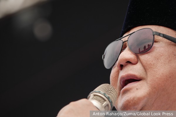 Министр обороны Индонезии Субианто предложил план по урегулированию на Украине с референдумом на спорных территориях