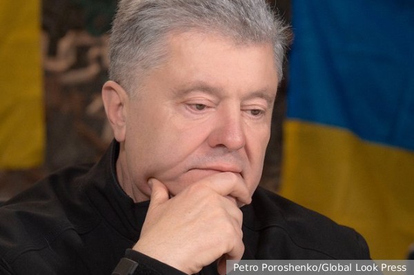 Порошенко назвал три варианта завершения кризиса на Украине