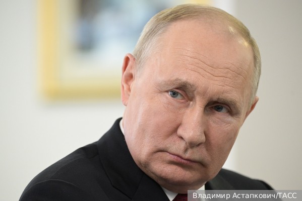 Путин заявил, что командный состав ВС России должен состоять из участников боевых действий