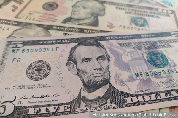 В США признали, что санкции мотивируют страны искать альтернативу доллару