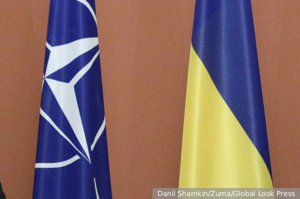Британия и Франция высказались за ускоренное вступление Украины в НАТО