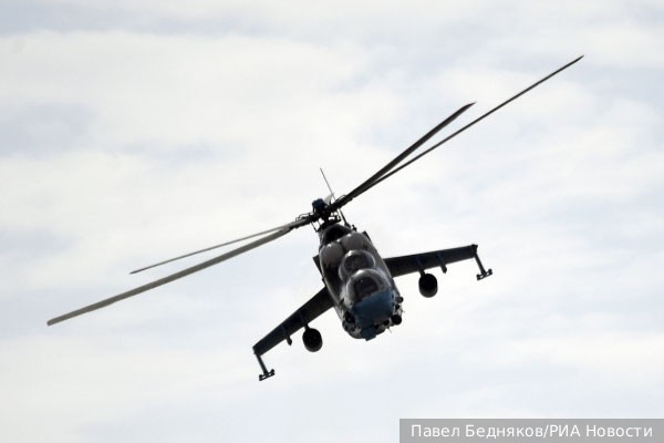Военный вертолет совершил жесткую посадку в Белоруссии