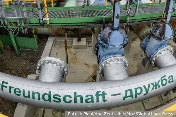 ЕС запретил поставки нефти из России по «Дружбе» в Германию и Польшу