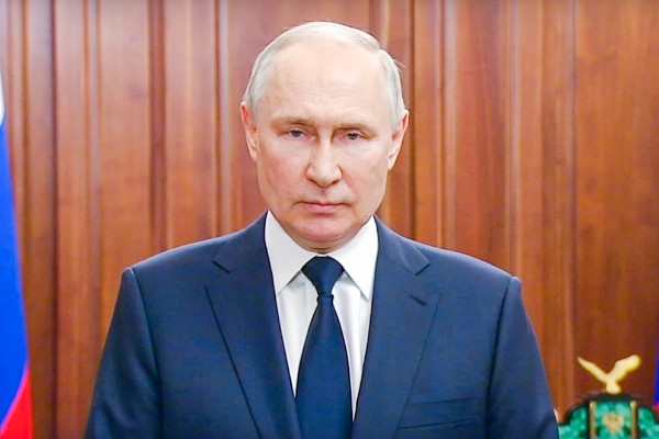 Путин: Для избежания большой крови при подавлении мятежа потребовалось время