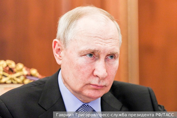 Песков сообщил о рабочем совещании Путина с силовиками