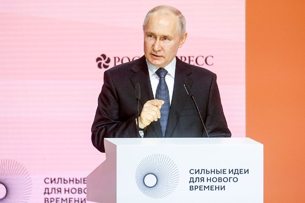 Путин назвал перспективной программу по освоению «низкого» космоса частными компаниями