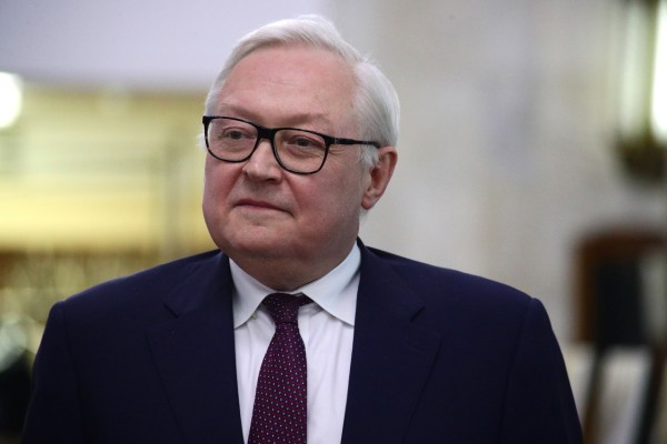 Рябков подчеркнул невозможность пересмотра решения России о выходе из ДОВСЕ