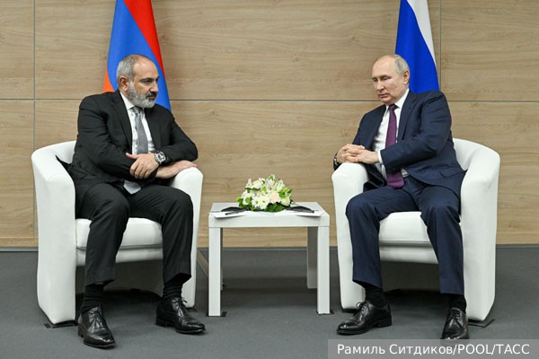 Россия пообещала помочь Армении и Азербайджану заключить мир