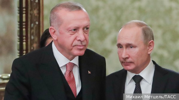 Эрдоган захотел обсудить с Путиным закупку самолетов-амфибий