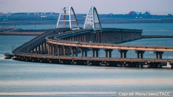 Хуснуллин назвал срок восстановления автомобильного движения по Крымскому мосту