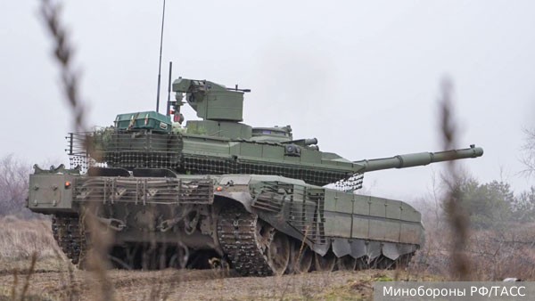 Минпромторг: Уралвагонзавод отправил в войска новую партию танков Т-90М «Прорыв» и Т-72Б3М