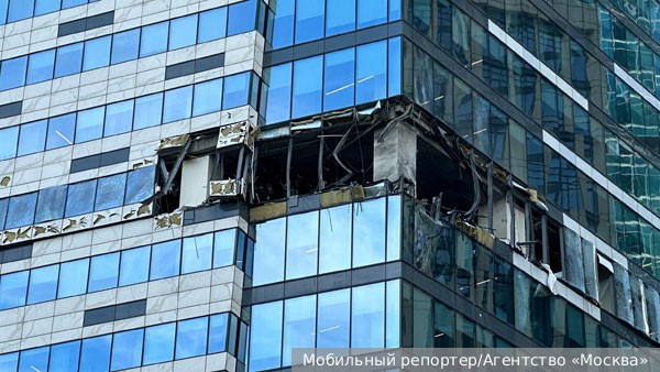 Выбитое окно в «Москва-Сити» никак не поможет украинцам в Запорожье