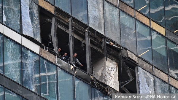 Эксперт объяснил, как украинским беспилотникам удалось долететь до «Москва-сити»