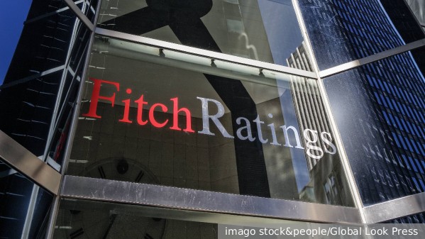 Fitch понизило кредитный рейтинг США