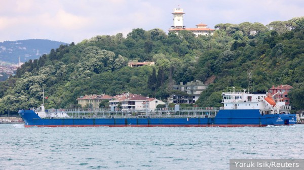 Эксперт назвал атаку ВСУ на российский танкер террористическим актом
