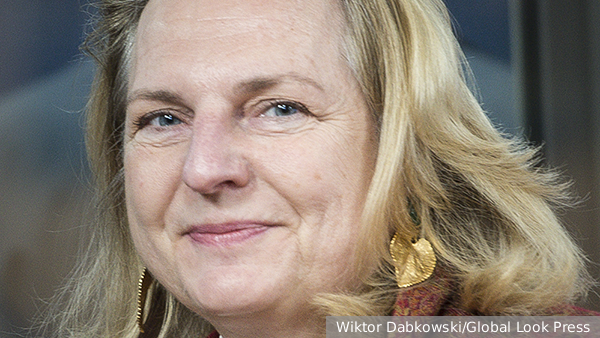 Экс-глава МИД Австрии Карин Кнайсль решила отдохнуть в деревне в Рязанской области