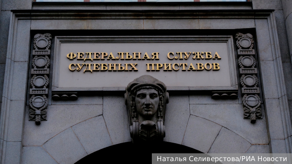 Искусственный интеллект возбудил 500 дел против российских должников