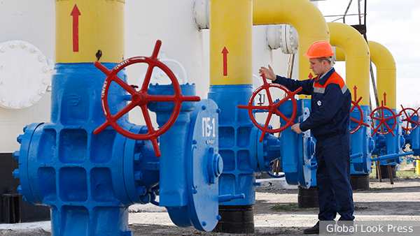 Европе осталось терпеть российский газ всего полтора года