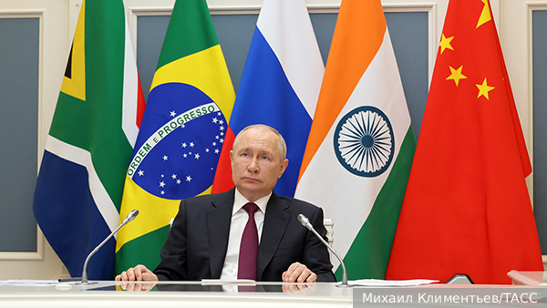Путин назвал целью России окончание развязанной Западом войны на Украине