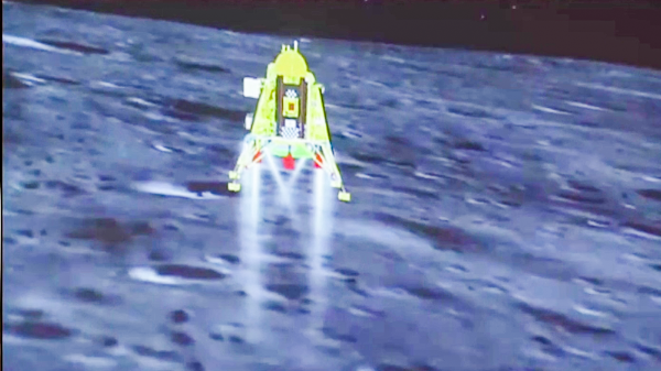 Индия провела успешную посадку космического аппарата на Луну