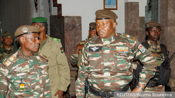 Мятежники в Нигере потребовали от посла Франции покинуть страну