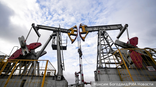 России удалось продавить западный потолок цен на нефть