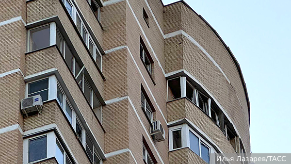 В пяти квартирах в Раменском выбило окна после падения беспилотника