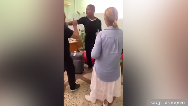 Сын президента ЦАР напал на врача в Кисловодске