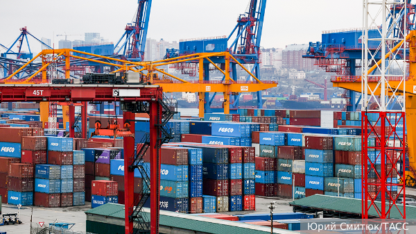 Институт мировой экономики ФРГ: Выгрузка товаров в контейнерных портах России почти достигла предшествующего СВО уровня