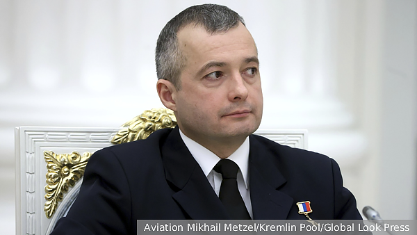 Герой России Юсупов оценил подвиг посадившего самолет в поле под Новосибирском экипажа 