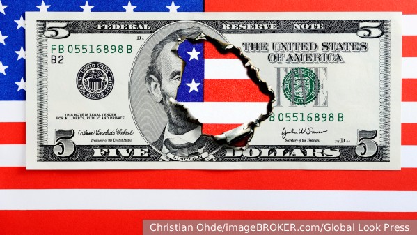 Госдолг США превысил 33 трлн долларов