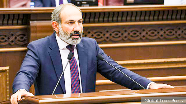 Политолог: Пашинян обнулил 30 лет борьбы Армении за Карабах