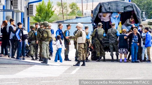 Пашинян обвинил российских миротворцев в случившемся в Карабахе
